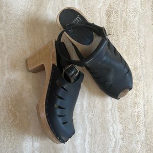 Sven strappy clogs